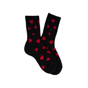ODM personnalisé imprimé confortable respirant coton femmes chaussettes équipage usage quotidien en gros bas quantité minimale de commande coeur modèles - Product Image 5