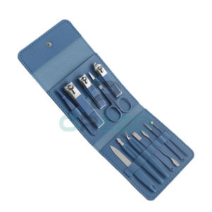Kit de manucure professionnel en acier inoxydable de luxe facile à transporter avec boîte, taille compacte pour l'entretien quotidien - Product Image 2