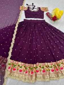 Lehenga Choli entièrement brodé en Georgette Fox avec sequins et broderies, jupe évasée de 3,5 mètres - Product Image 3
