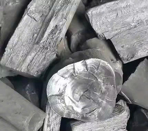 Charbon de bois cylindrique de qualité supérieure pour barbecue Bâton de mangrove en morceaux du Vietnam - Product Image 3