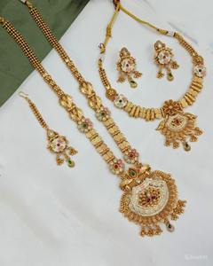 INDIAN TRADITIONAL and FASHIONABLE <b>COPPER</b> JEWELLERY BRIDAL WEDDING JEWELLERY SET for WOMEN EARRINGS and <b>NECKLACE</b> SET - Product Image 1