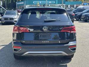 Volkswagen Taos SE FWD Usado, 2022 - Product Image 5
