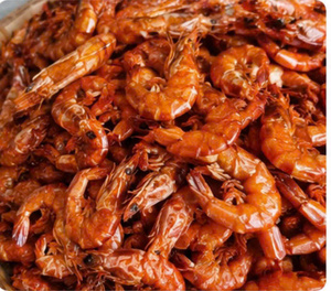 VAN BACH TUNG Crevettes entières fumées séchées, riches en protéines, fruits de mer sains, conservées au sel, IQF, emballées sous vide, 100% naturelles, OEM Giang - Product Image 2