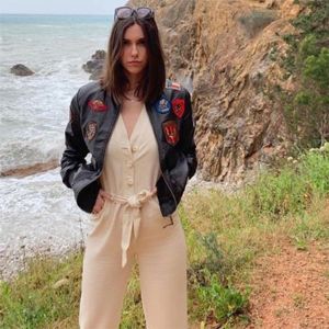 Chaqueta de vuelo de cuero Premium para Mujer | Chaqueta de Aviador elegante con diseño clásico y construcción de cuero duradera - Product Image 4
