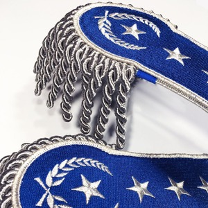 Insignias de hombro de uniforme táctico de seda Vintage alto bordado a mano charreteras encaje personalizado General Ceremonial moda venta - Product Image 2