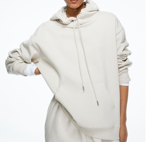 Chándal de dos piezas con logotipo personalizado para mujer de alta calidad, Sudadera con capucha y pantalones de chándal con patrón sólido blanco para uso deportivo de otoño - Product Image 1