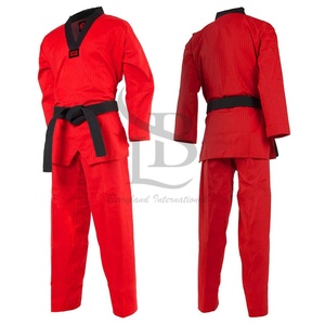ชุดเทควันโดคุณภาพสูงพร้อมผ้าทนทานน้ำหนักเบาดีไซน์สวมใส่สบายสำหรับการฝึกซ้อมและการแข่งขัน - Product Image 5