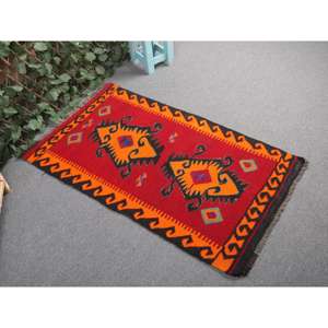 พรมขนาด 2.2x4 ฟุต, พรมตุรกีโบราณ, พรมลายดอกไม้สีแดงคิลิม - Product Image 1