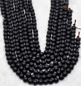 Perles Rondes en Onyx Noir Mat Naturel de 8 mm, Cristal Pur de Guérison pour la Fabrication de Bijoux et la Méditation (Vente en Gros) - Product Image 5