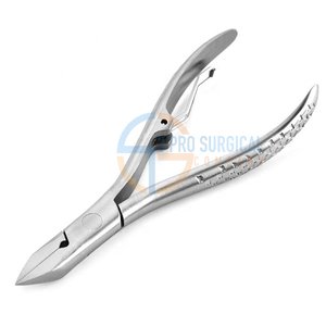 Coupe-cuticules en acier inoxydable de qualité supérieure 3 PRO, durable, pour les soins personnels des doigts et des orteils - Product Image 2