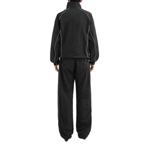 Groothandel Streetwear Crinkle Windjack Trainingspak Custom <span class=keywords><strong>Logo</strong></span> Ontwerp 100% Polyester Tweedelige Set Ademend Trainingspak Voor Mannen - Product Image 3