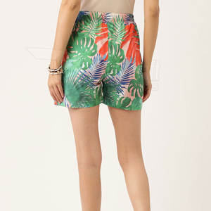 Pantalones cortos casuales para mujer de último estilo Nuevo diseño con servicios OEM de sublimación a bajo precio - Product Image 3