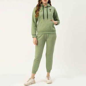 Ensemble de jogging pour femmes, nouveau style, à capuche, respirant, coupe-vent, polyester/coton, léger, imprimé, prix de gros - Product Image 1