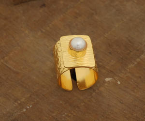 Luxury Gold Plated Adjustable Pearl <b>Ring</b> Handmade Textured <b>Statement</b> <b>Ring</b> for Women - Product Image 4