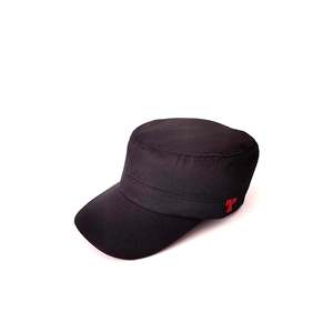 Chapeau de chef noir, outil de cuisine essentiel - Product Image 1