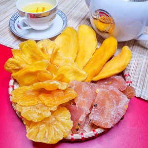 Bulk Supply Freeze <b>Dried</b> Fruits and Veggie Snacks Dehydrated Fruit <b>Mix</b> With Sliced <b>Vegetable</b> Wholesale Packaging - Product Image 1