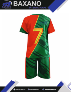 Conjunto de Uniforme de Fútbol para Adultos Unisex, Transpirable, con Estampado por Sublimación, Camiseta y Pantalones Cortos Rojos y Verdes - Product Image 6