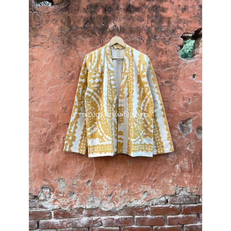 สีเหลือง