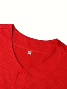 เสื้อฟุตบอล OEM คุณภาพสูง ผ้าแห้งเร็ว ระบายอากาศดี พร้อมบริการออกแบบลายแบบซับลิเมชั่นตามสั่ง สีและโลโก้ตามสั่ง - Product Image 5