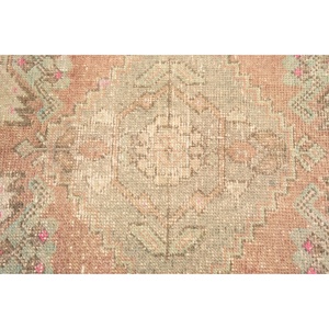 Alfombra Turca Vintage Pequeña de 1.6x2.9 pies (48x88 cm), Alfombra Marrón Sólida - Product Image 5