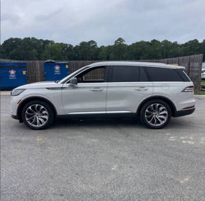 Construido Stadard 2025 Lin-coln Aviator Reserve - Product Image 2