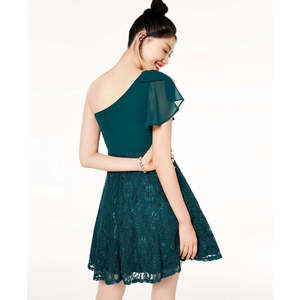 Abito monospalla verde da bambina City Studios, linea ad A, in chiffon e pizzo, taglia 11, vita naturale - Product Image 1