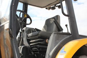 Retroexcavadora usada a buen precio JCB 3CX 4CX disponible - Product Image 5