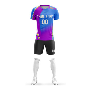 Vente en gros d'uniformes de football 100% en polyester personnalisés et bon marché pour hommes, ensembles de maillots de football respirants, service de sublimation OEM pour adultes - Product Image 2