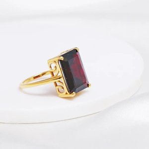 Romantique Classique Conception Anneau Rouge Grenat Verre Or Rempli À La Mode Femmes Fille De Mariage Bague De Fiançailles En Gros En Vrac - Product Image 4