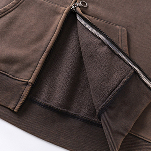 Sudadera con Capucha Completa para Hombre, Color Marrón Caqui, Lavada, con Bordado Floral en el Pecho y la Espalda, Capucha con Cordón, Ropa Casual de Calle - Product Image 5