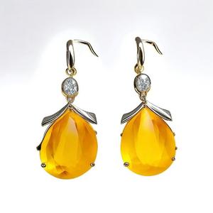 Boucles d'oreilles en argent sterling 925 pour femmes Belle conception de goutte à la mode en onyx jaune et plaqué or - Product Image 3