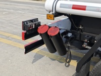 Camion-citerne mobile HOWO 12m3 pour le transport de carburant, réservoir de 12000L pour le transport de diesel, pour l'alimentation en carburant des chantiers de construction