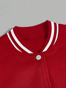 Chaqueta Varsity de Mujer de Alta Calidad Hecha a Medida, con Detalles de Lana y Piel de Oveja, Forro de Algodón, Diseño Estampado, Acabado Invernal, Corte Regular - Product Image 3