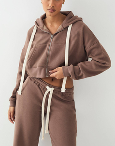 Hot Sale Women <b>Detail</b> Elastic Waist Joggers Set OEM Custom Zipper Crop Top Midweight Drawstring Winter Style Sweatsuit - Product Image 2