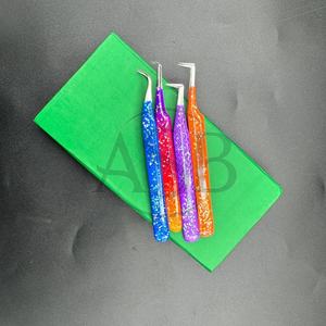 Pinzas para pestañas personalizadas de acero sostenible para botas delgadas de 45 y 90 grados con curva brillante probadas a mano, pinzas para pestañas con punta sin fibra - Product Image 2