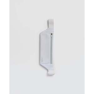 Sac de fitness réfléchissant blanc Accelerate Run Belt - Product Image 2