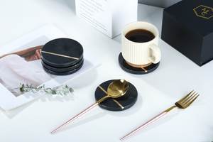 Posavasos de Mármol Negro de Lujo con Incrustaciones Doradas, Juego de Cinco - Product Image 6