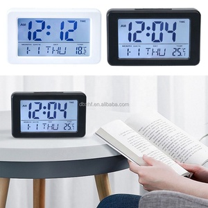 Güzel şekil kapalı termometre higrometre saat akıllı LCD dijital masa masa alarmı saatler