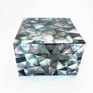 Mère de poire mosaïque boîte en bois mère de perle incrustation boîte à bijoux décor organisateur pour femmes et filles mère de perle boîtes FWE - Product Image 1