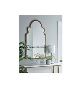 Cadre de miroir en bois lourd et durable avec sculpture complexe adapté aux intérieurs de style ancien monde à prix de vente - Product Image 3