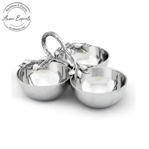 Compartimento de aluminio personalizado para condimentos, Bol de servicio con diseño de oliva, acabado pulido con espejo, usado para servir frutas secas, 3 compartimentos - Product Image 1