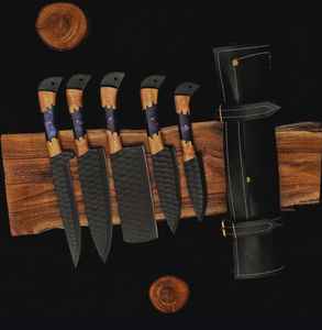Ensemble de couteaux de chef en acier à haute teneur en carbone forgé à la main en gros avec manche en bois Utilisation en restaurant Comprend un sac en cuir Couteaux à découper la viande - Product Image 3