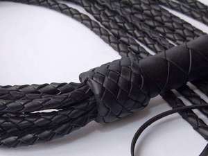 Flogger de cuero amarillo resistente de 25 colas con mango hecho a mano Látigo de cuero grueso Bolsa OEM personalizable - Product Image 3