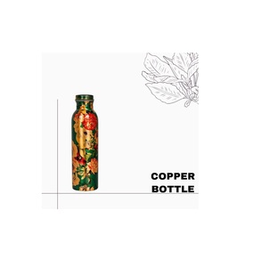 Bouteille en cuivre réutilisable avec des motifs en émail floral vibrant et un couvercle anti-déversement conçu pour voyager à la maison ou au travail - Product Image 5
