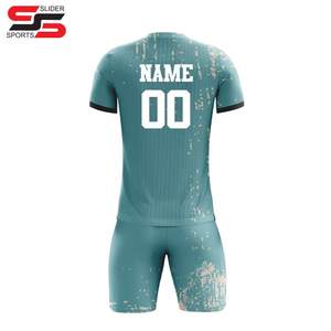 Uniforme de football de l'équipe d'hommes en polyester 100% de sublimation bon marché en vente en gros - Product Image 6
