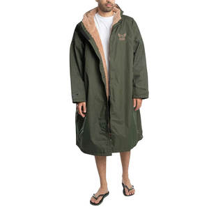 Etiqueta privada El mejor producto Batas cambiantes de material duradero Venta en línea Batas cambiantes - Product Image 1