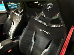 Lamborghini Huracan STO 2dr Coupé 2023 d'occasion - Product Image 3