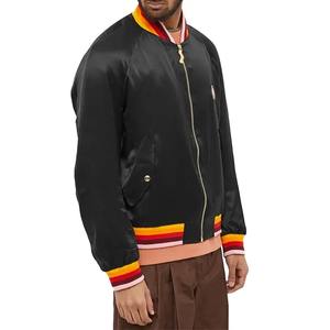 Chaqueta con letras de satén para hombre personalizada con cuello levantado acanalado Cierre de cremallera Logotipo bordado Espesor fino-para invierno - Product Image 5