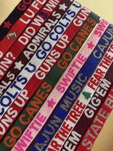 Sangle de sac brodée à la main en perles rouges et blanches avec lettres GO UTES, large bandoulière, accessoires de remplacement pour poignée de sac à bandoulière - Product Image 2