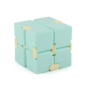 Jouet anti-stress en plastique Magic Cubic Fidget Puzzle pour garçons et filles - Product Image 4